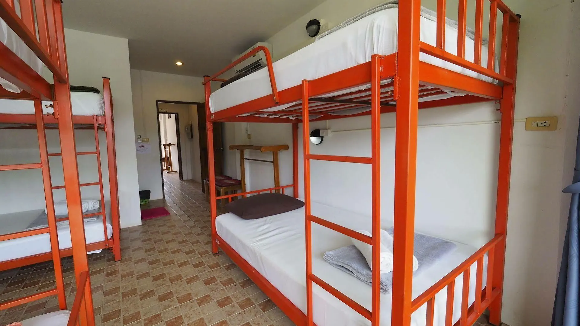 Fan Dee Hostel Ko Lanta