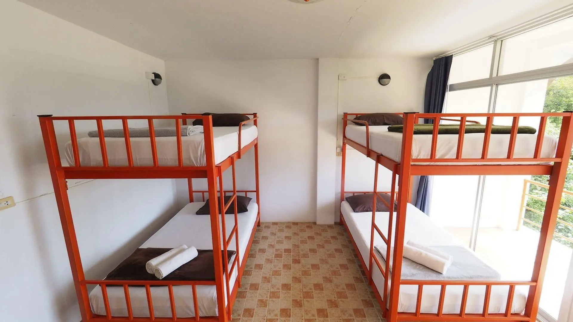 Fan Dee Hostel Ko Lanta